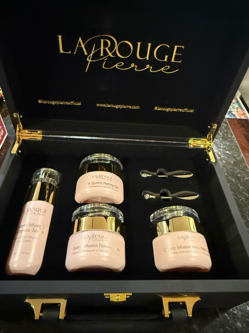La Rouge Pierre Quartz Collection Briefcase